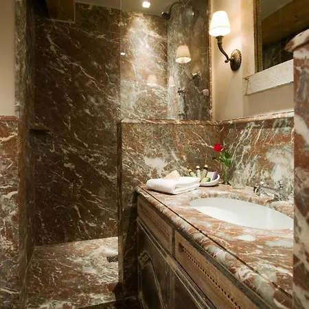Hotel Relais Bourgondisch Cruyce, A Luxe Worldwide Brugia