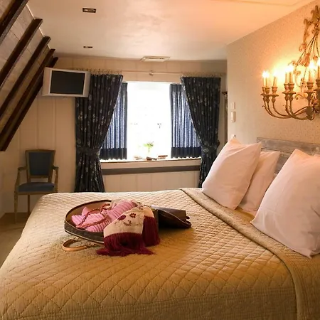 Hotel Relais Bourgondisch Cruyce, A Luxe Worldwide 4*